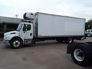 2016 FREIGHTLINER/MERCEDES M2 106