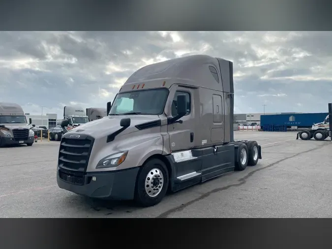 2024 Freightliner Cascadia 126