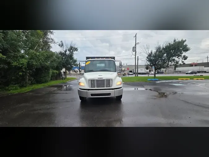 2019 FREIGHTLINER/MERCEDES M2 106