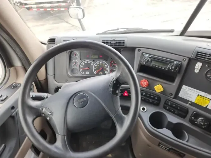 2014 Freightliner Cascadia