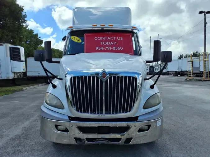 2018 NAVISTAR INTERNATIONAL RH613 DAYCAB T/A