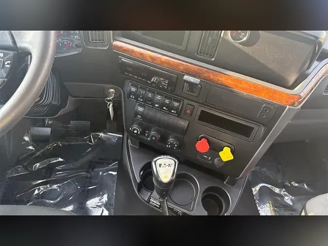 2018 INTERNATIONAL RH613