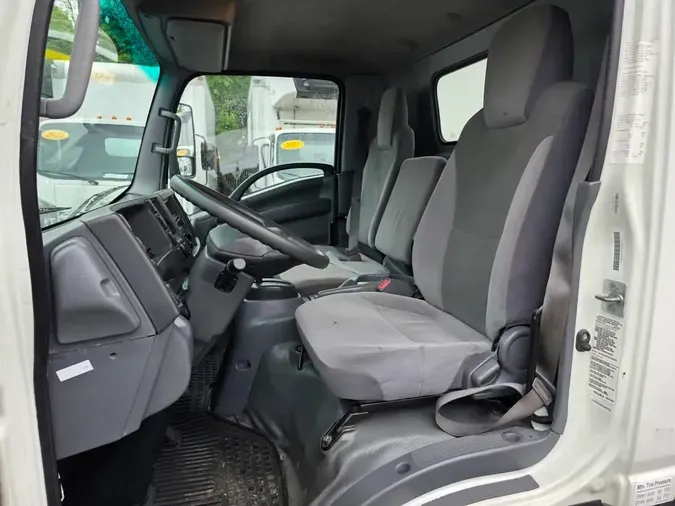 2019 ISUZU NPR HD