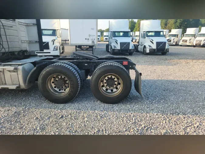 2019 Volvo VNL3008fc3d3f662dcc2bfce5683b9e27f9057