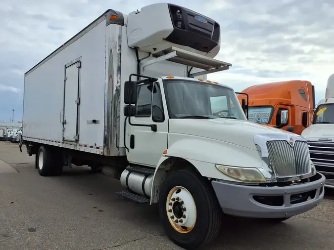 2017 NAVISTAR INTERNATIONAL 4300