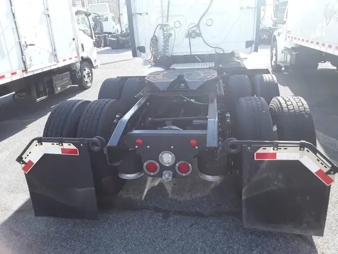 2020 FREIGHTLINER/MERCEDES CASCADIA 1258fca7a963389faf663c567aab0debfd5