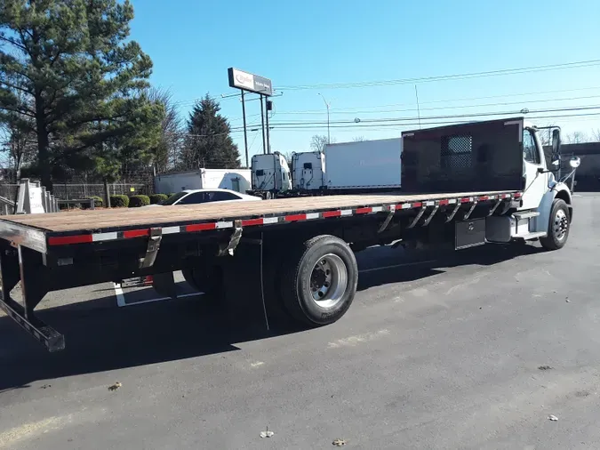 2018 FREIGHTLINER/MERCEDES M2 106