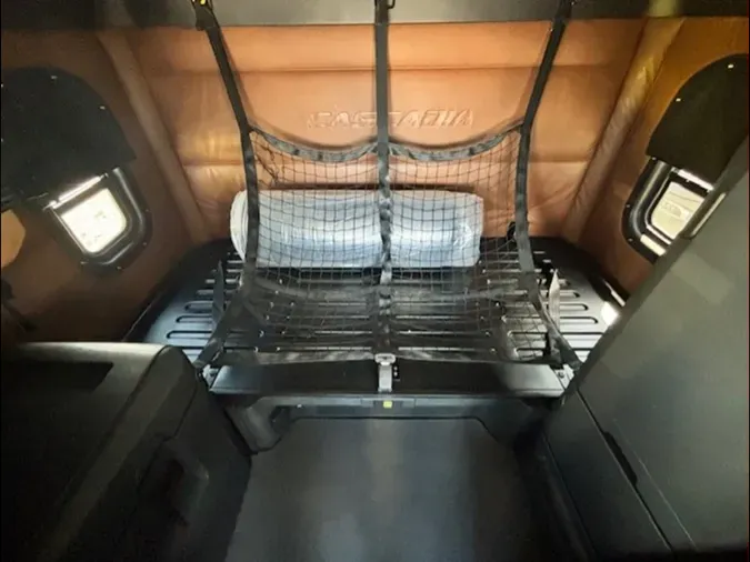 2022 Freightliner Cascadia 126