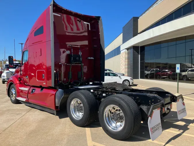 2020 Kenworth T680