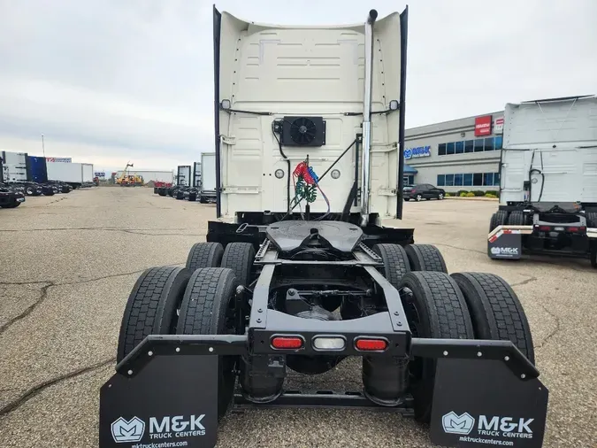 2024 VOLVO VNL64T8608fcdd5dea49f8dab9c75b7ba5457edff