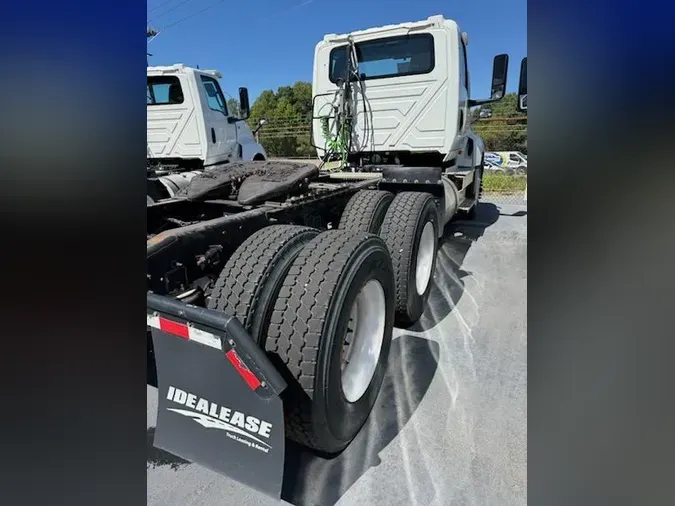 2020 International LT625
