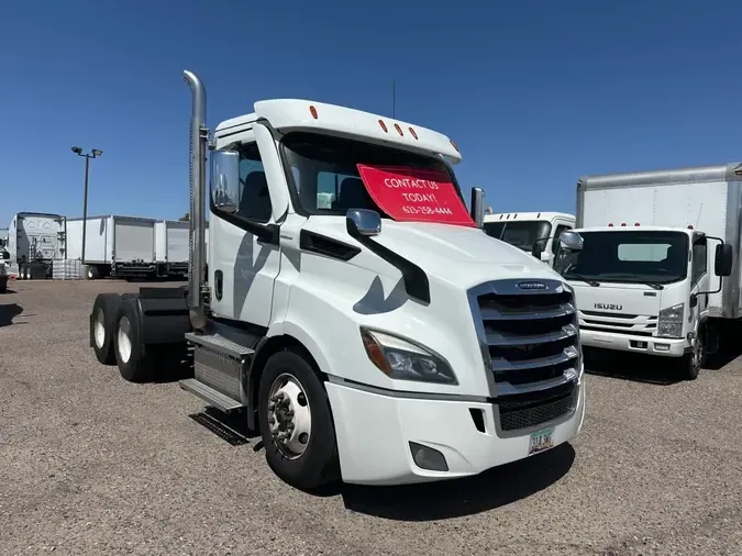 2022 FREIGHTLINER/MERCEDES CASCADIA PX11664ST