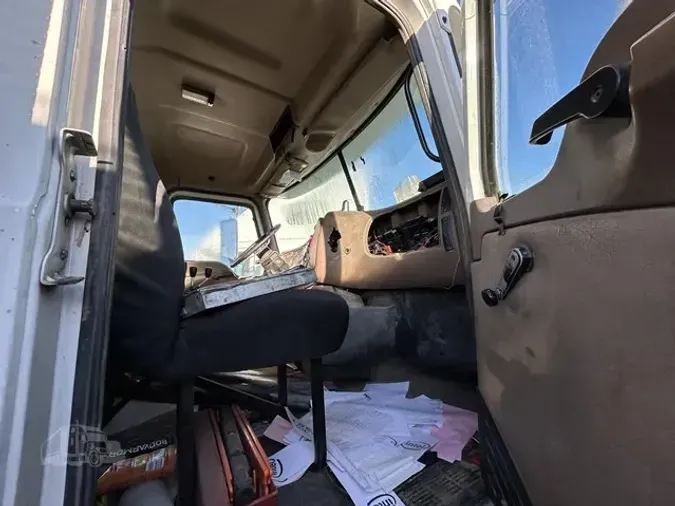 2006 MACK GRANITE CV713