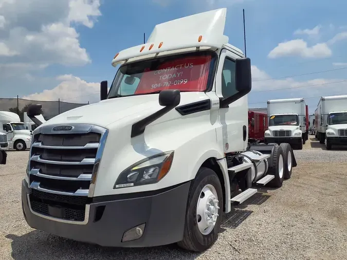 2020 FREIGHTLINER NEW CASCADIA PX126648fd1a758575de11b9a1b0d07e9474bcb