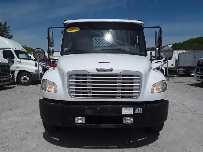2017 FREIGHTLINER M2 106