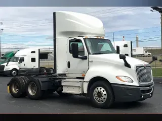 2020 INT LT625 6x4