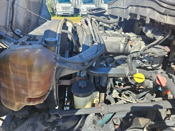 2015 NAVISTAR INTERNATIONAL 4300