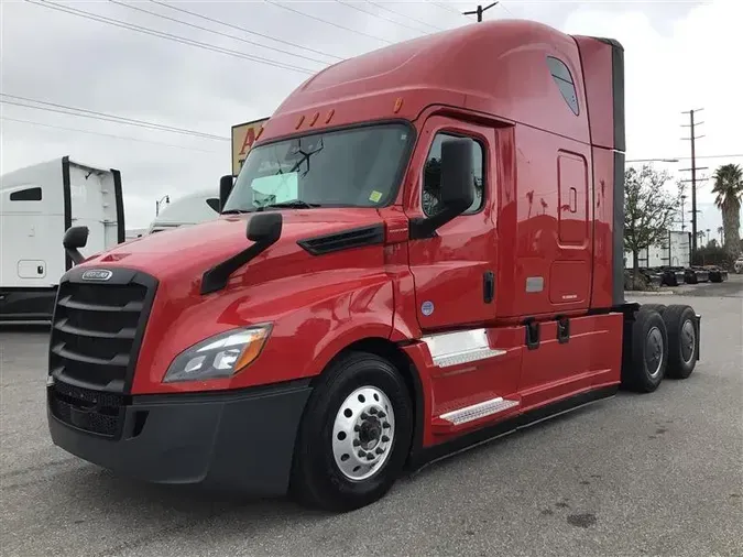 2022 FREIGHTLINER CA1268fd8a3aacc09e348a30b5e3c52db40ca