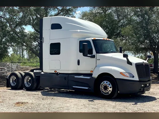 2021 INT LT625 6x48fdb7173dcbb9f4f72bc35639c205671