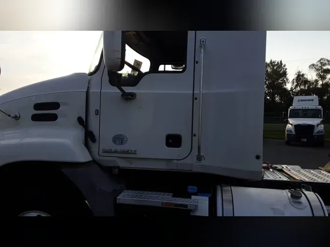 2018 Mack CXU (PINNACLE)8fdccbe8d6d6e5be75d851693ef66bb2