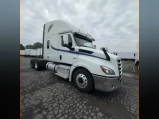 2020 FREIGHTLINER NEW CASCADIA PX12664