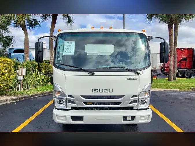 2024 Isuzu NPR-HD Gas