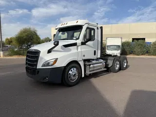 2022 Freightliner Cascadia