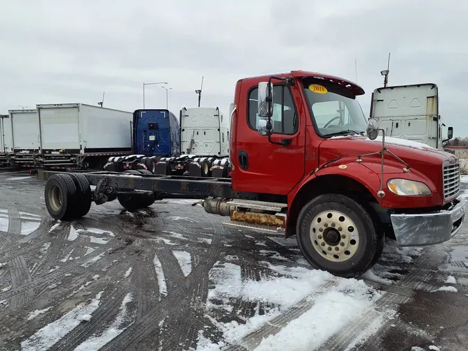 2018 FREIGHTLINER/MERCEDES M2 106