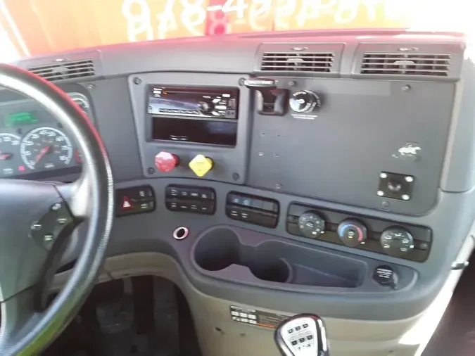 2019 FREIGHTLINER/MERCEDES CASCADIA 113