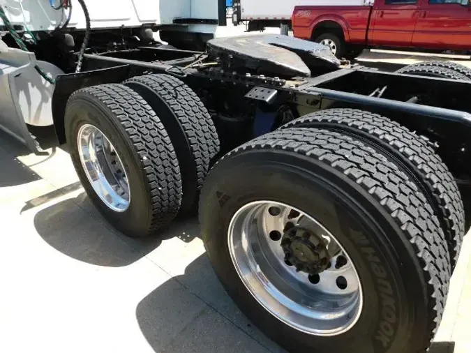 2019 International LT