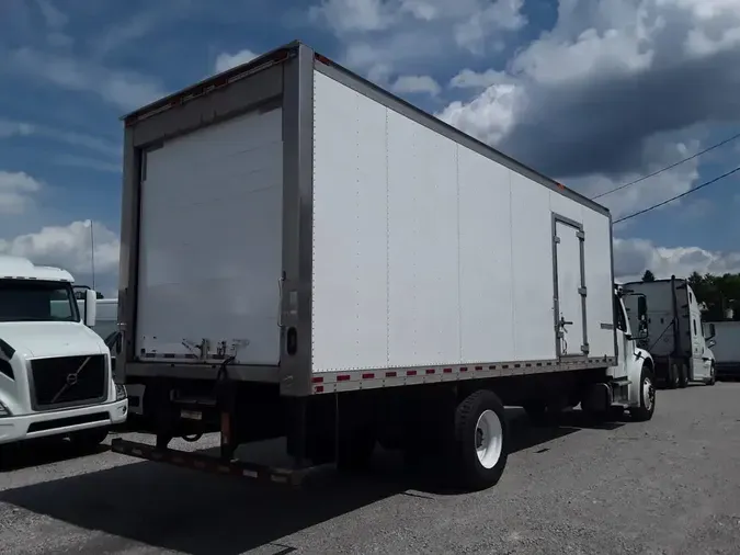 2018 FREIGHTLINER M2 106