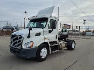 2019 FREIGHTLINER/MERCEDES CASCADIA 113