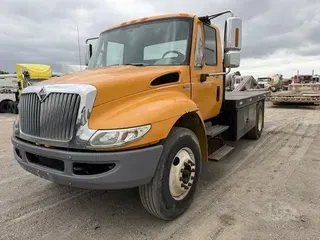2012 INTERNATIONAL DURASTAR 4300