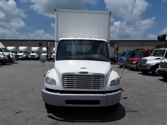 2019 FREIGHTLINER M2 106