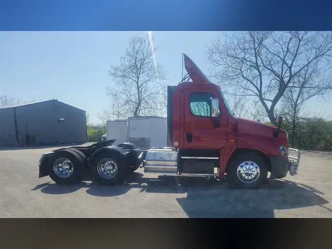 2019 FREIGHTLINER CASCADIA