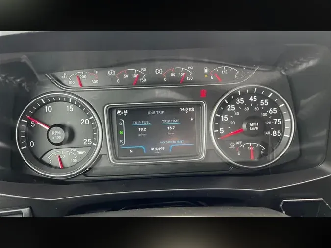 2020 INTERNATIONAL LT625