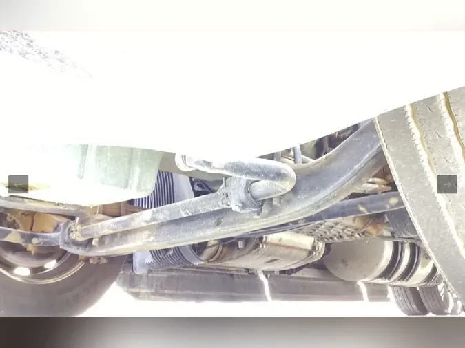 2025 VOLVO VNL64T8608ffb2e6944a1fb8315f4a3351f8f6677