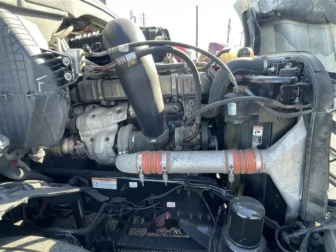 2020 FREIGHTLINER CA126