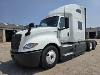 2022 International LT625