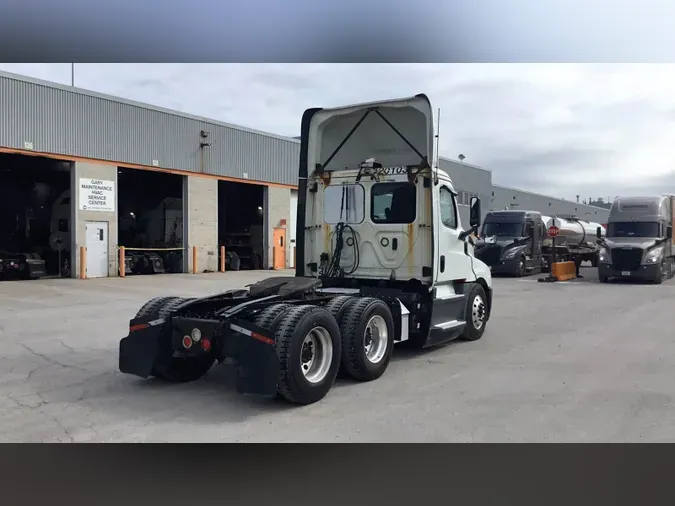 2020 Freightliner Cascadia 1269003b3b82fc67c9ca23d5c380259848e