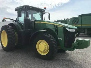 2018 John Deere 8245R