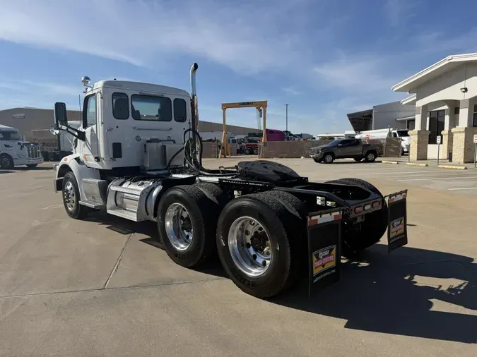 2020 Peterbilt 567900a9a8a1a4bd6f456e0ff485bca6975