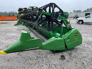 2005 John Deere 630F