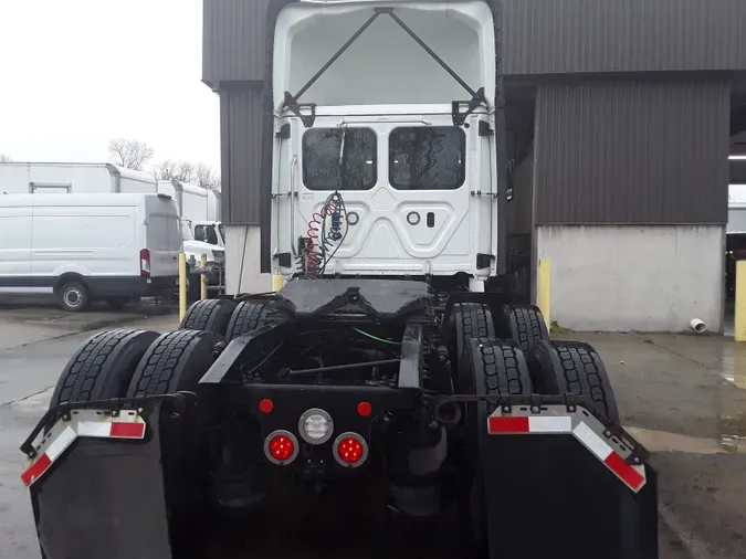 2019 FREIGHTLINER/MERCEDES NEW CASCADIA PX12664