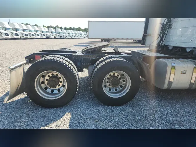2018 Volvo VNL300