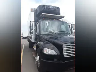 2016 FREIGHTLINER/MERCEDES M2 106