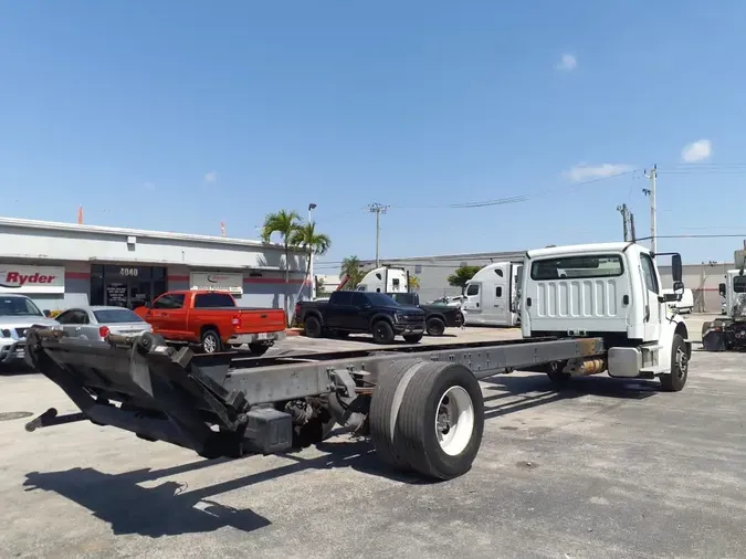 2020 FREIGHTLINER/MERCEDES M2 106