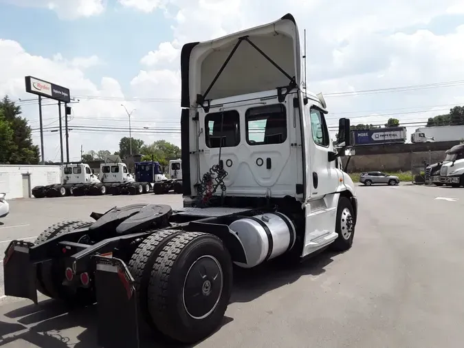 2019 FREIGHTLINER/MERCEDES CASCADIA 1139019538f0fc8555cc85299faad1e465d