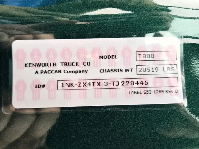2026 Kenworth T88090198ee1ff30040262ff3c3863fea839