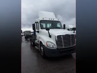 2018 FREIGHTLINER/MERCEDES CASCADIA 125